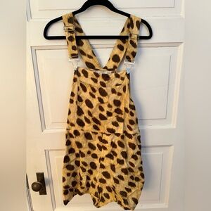WEWOREWHAT Leopard Print Overalls